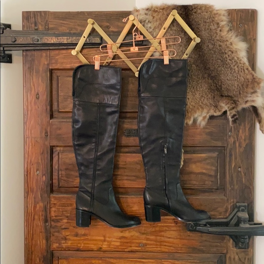Sam Edelman black leather riding boots over knee 8